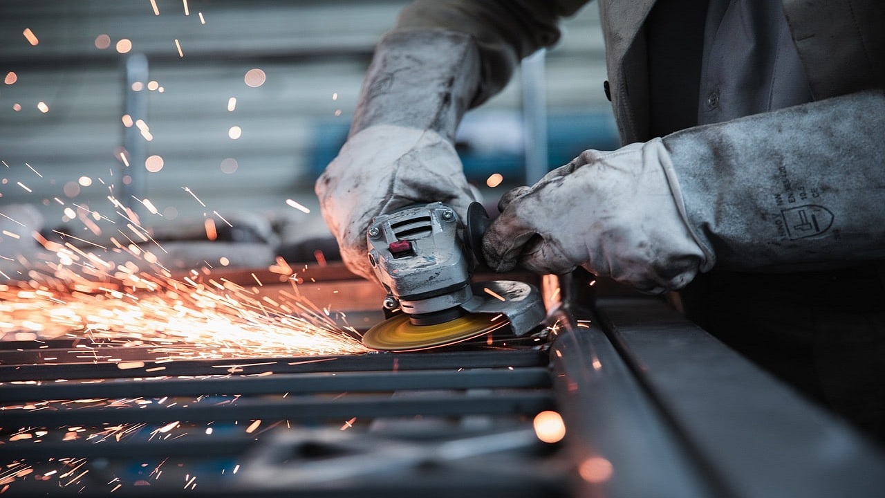 Benefits of Sheet Metal Fabrication in the Present-day Manufacturing