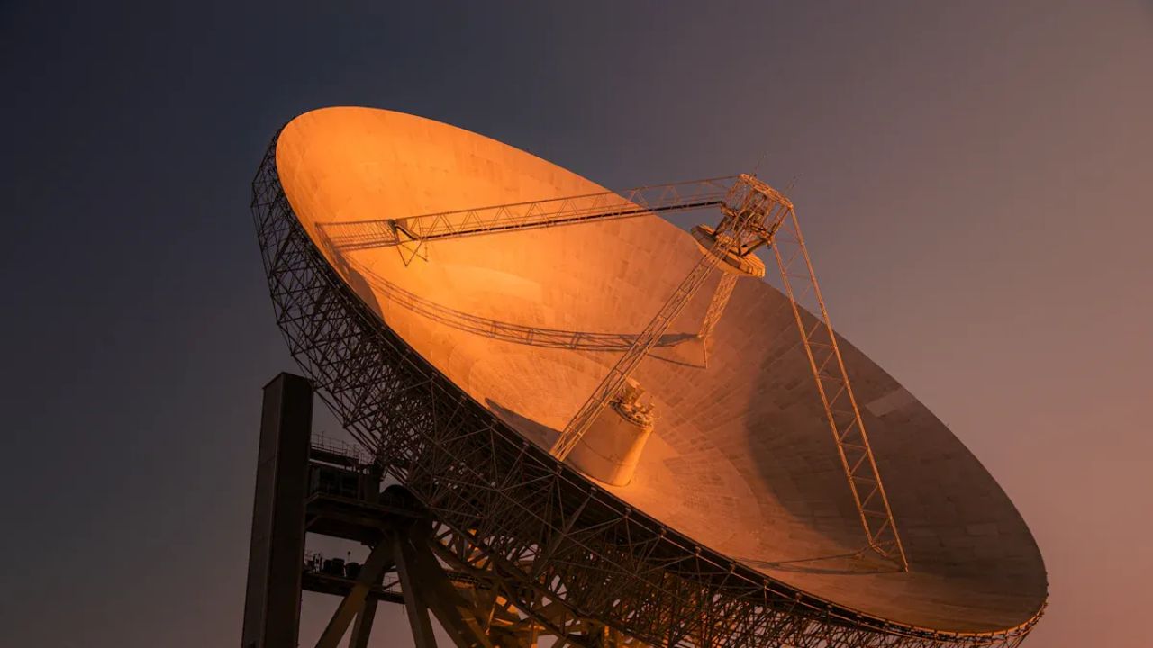 A Complete Guide to Wireless RF Antenna Types and Uses